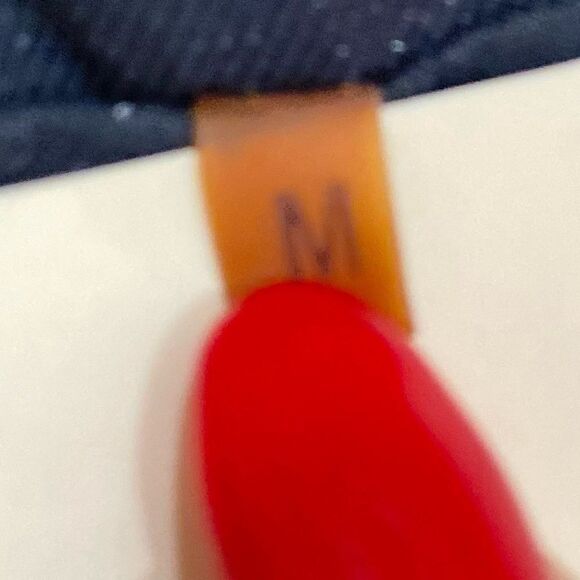 Elie Tahari for Saks 5th Avenue crinkle navy fitted blazer jacket size medium - Picture 11 of 12